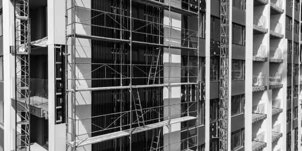 Derecho Inmobiliario / Abogados Inmobiliarios en Fuenlabrada · Reclamaciones Comunidades Vecinos / Propietarios por Defectos / Vicios Construcción