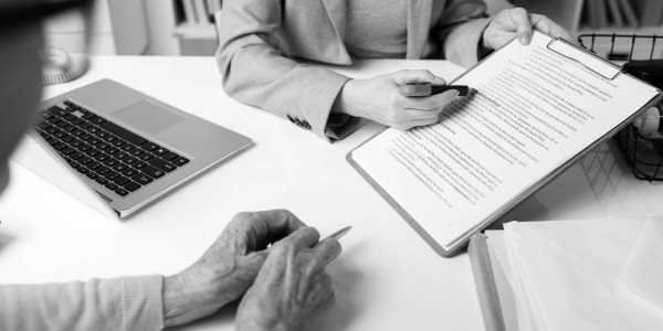 Derecho Mercantil / Abogados Mercantilistas en Fuenlabrada · Cumplimiento de Normativas Derechos Consumidor